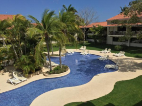 Гостиница Coronado Luxury Club & Suites  Коронадо